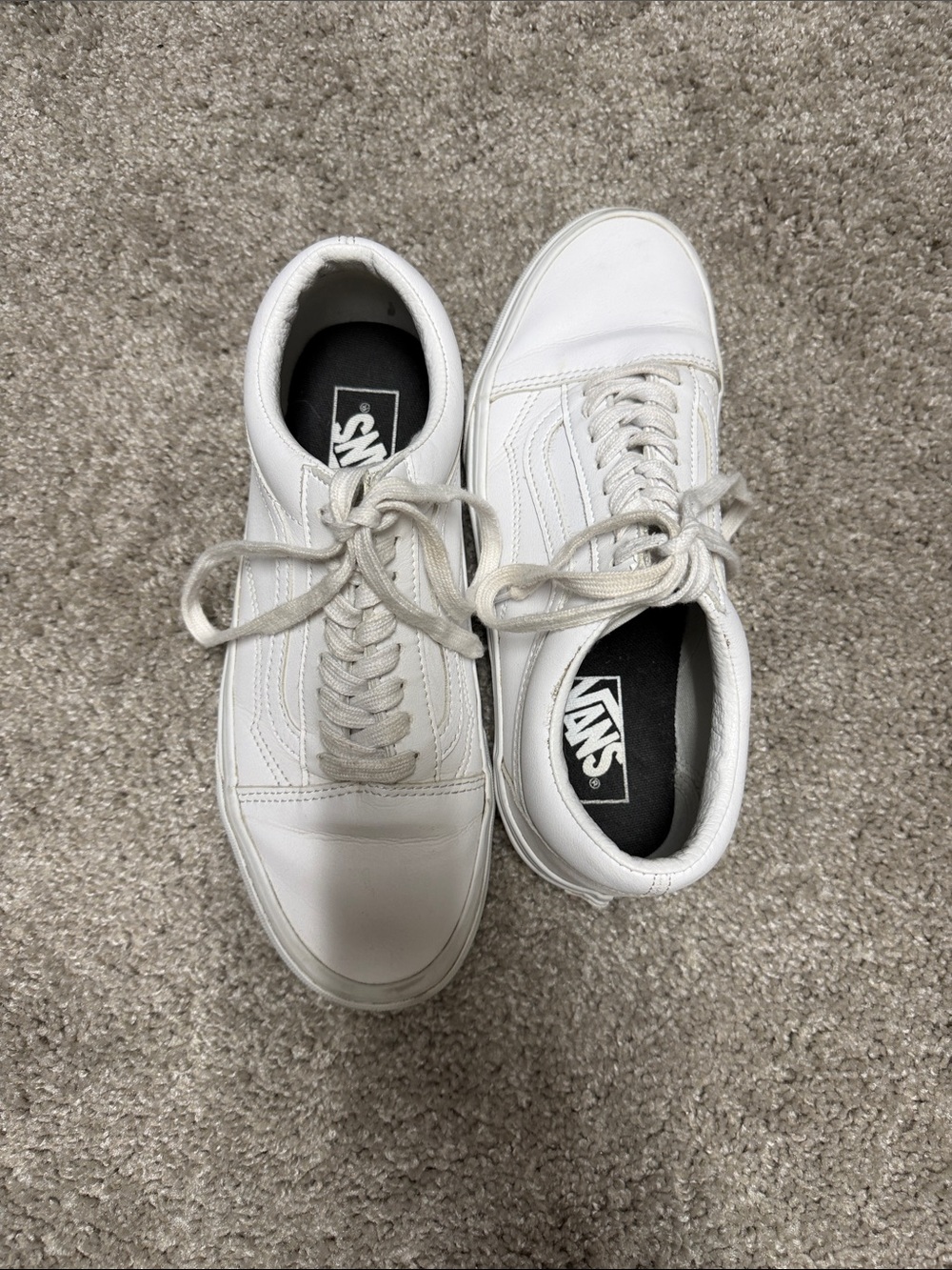 Vans Women’s White Leather Low-Top Sneakers